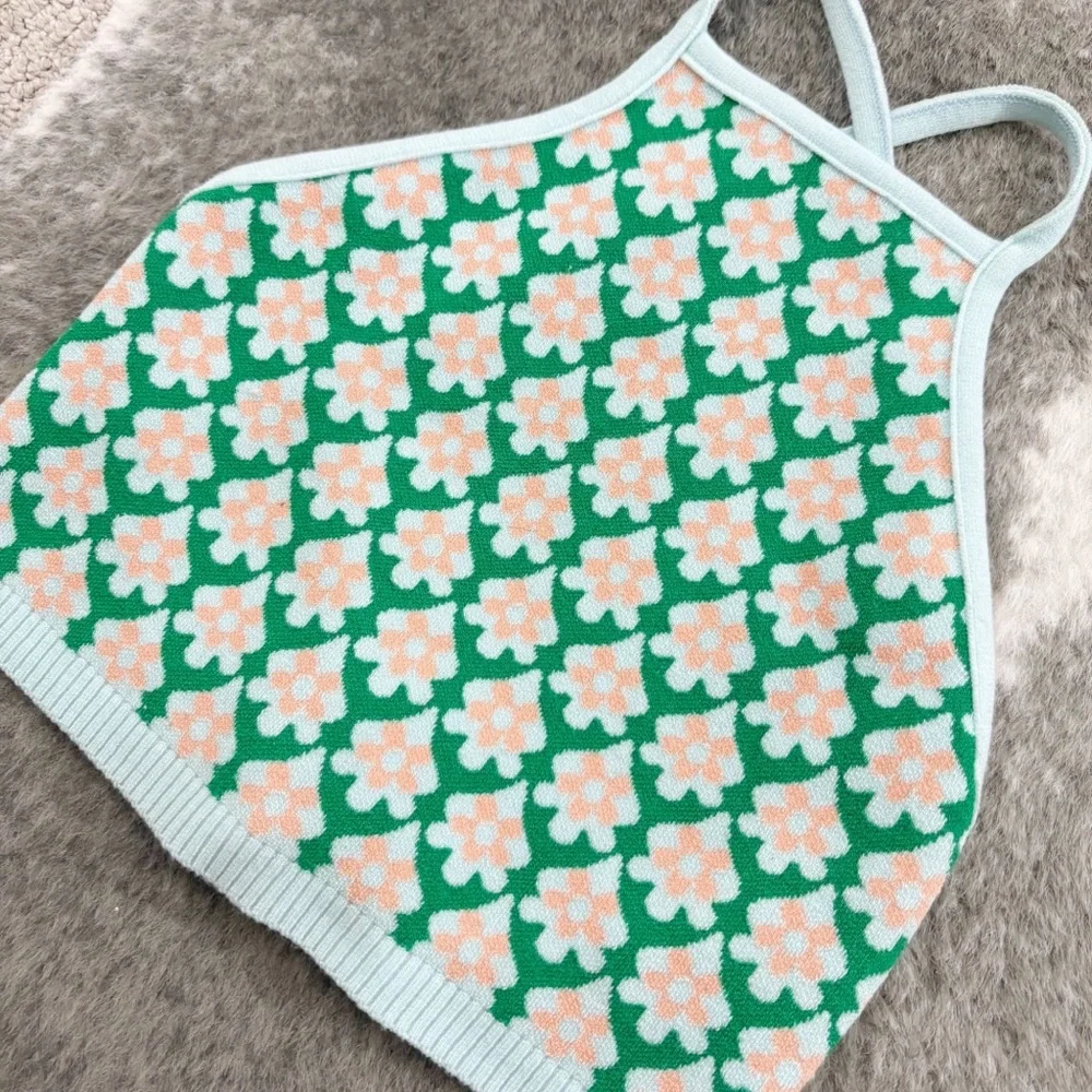 Debut High Neck Floral Crop Top Small - Picture 4 of 9